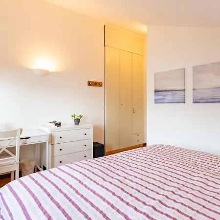 Appartamento Punta Grumo 2 By Interhome